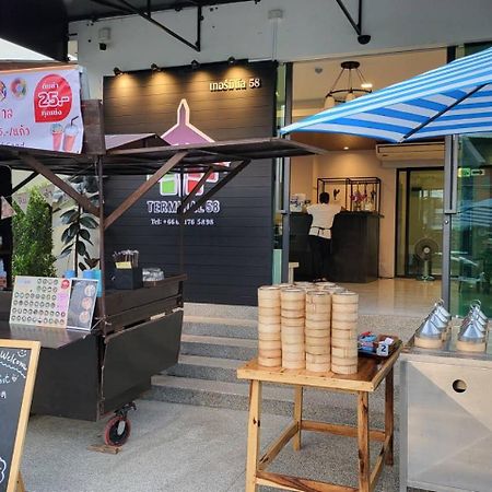 Terminal 58 Hotel Ban Mut Dok Khao Exterior photo