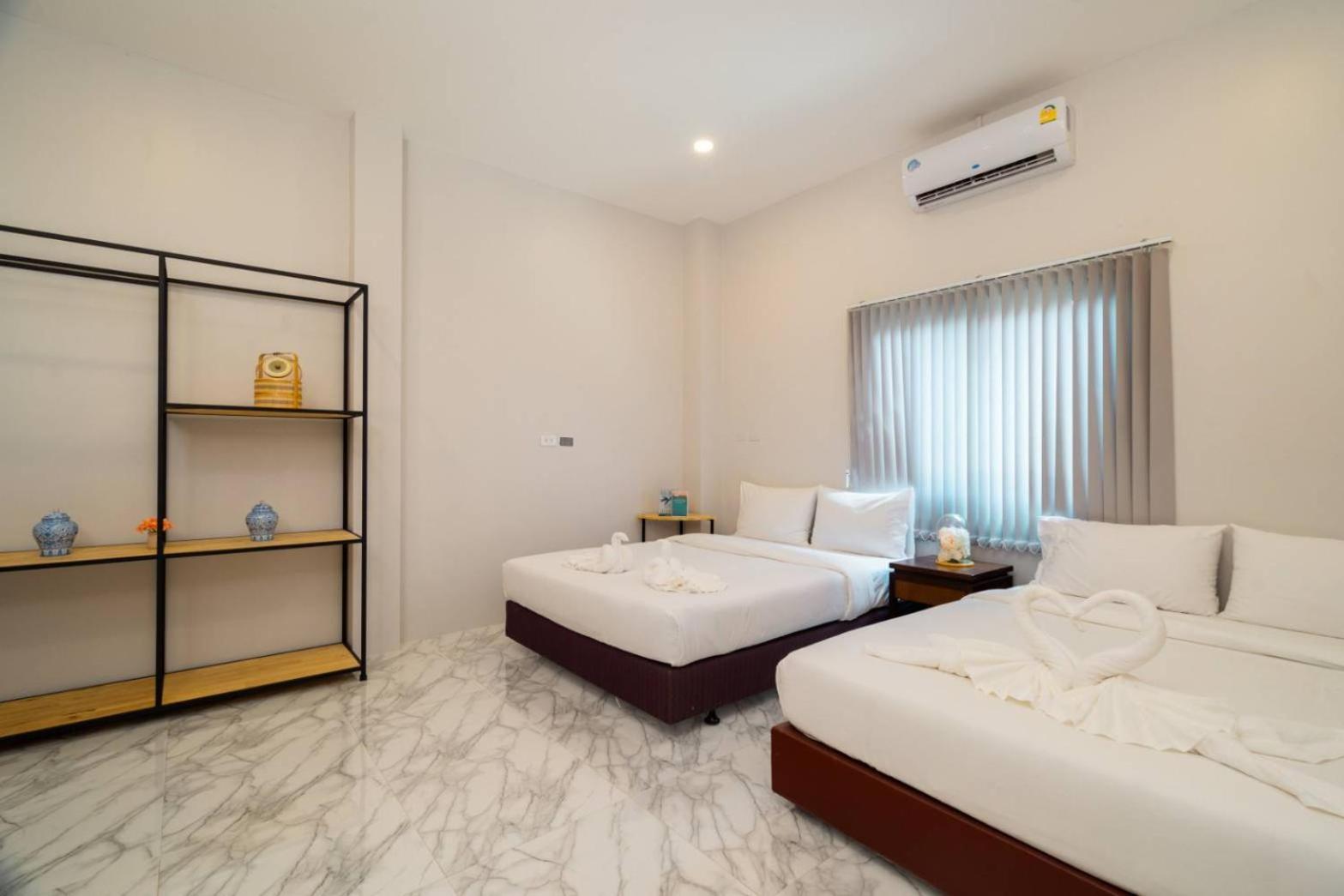 Terminal 58 Hotel Ban Mut Dok Khao Exterior photo