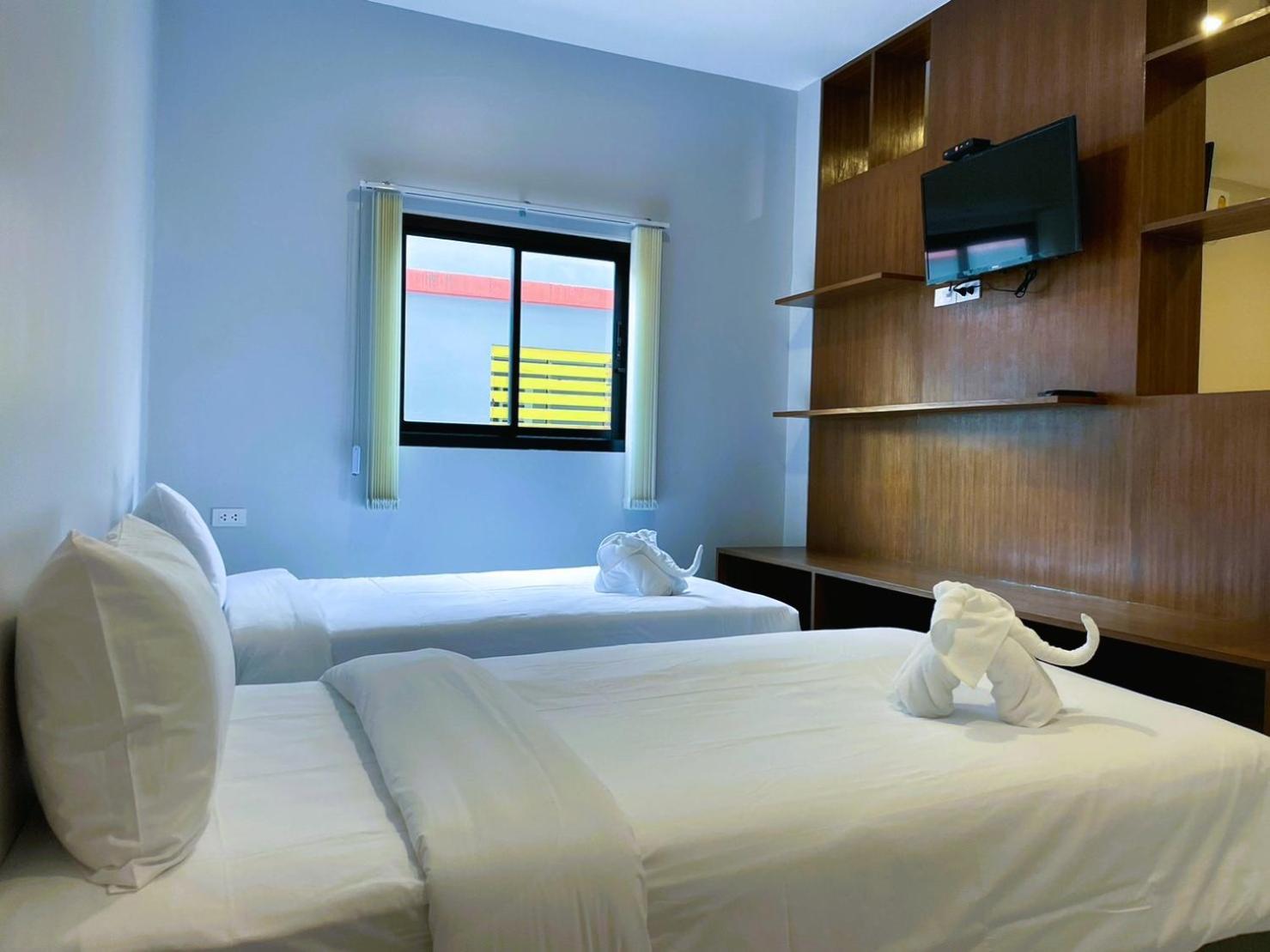 Terminal 58 Hotel Ban Mut Dok Khao Exterior photo